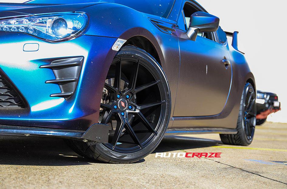 TOYOTA 86 IFG 39 BLACK